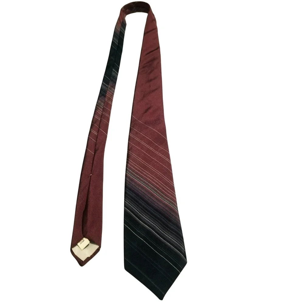Wembley Necktie Red Black Ombre Stripe Career Formal Interview‎ Business Tie